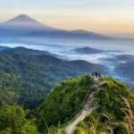 Puncak Gunung Lanang