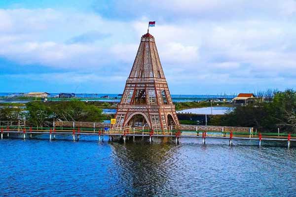 Hutan Mangrove Pasir Kadilangu